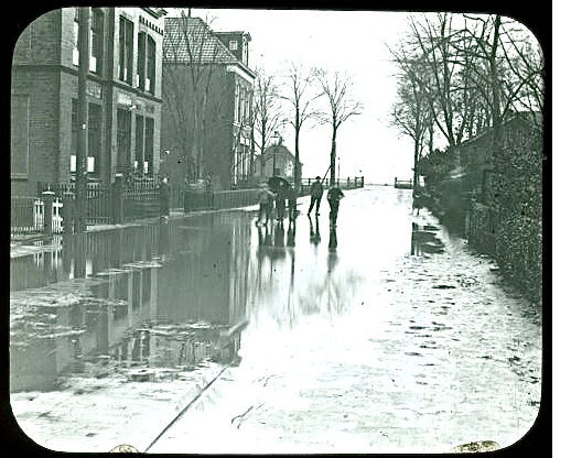 Wateroverlast Stationsweg 1916